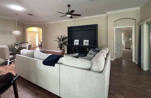 Fernandina House | Designer Home in The Villages, FL for monthly rentals only