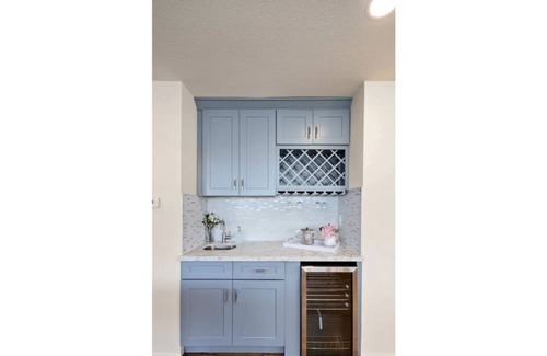 Rowland Heights House | Designer Home｜Near Disney｜Views & BBQ｜More in LA