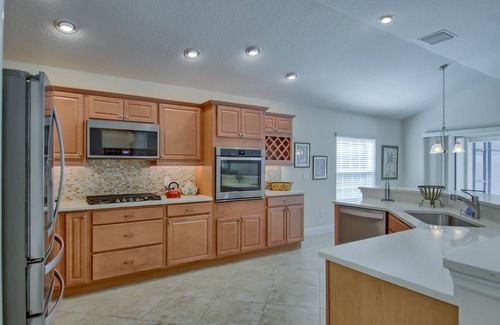 Wildwood House | Designer Luxury: 3BR/2BA Oasis with Pool, Golf Cart, and More!