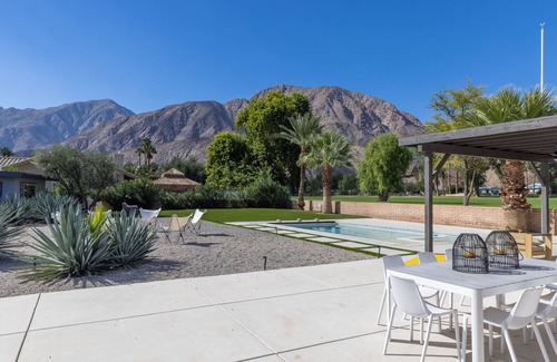 Borrego Springs House | Designer mid-century modern hideaway with private pool, spa, & firepit