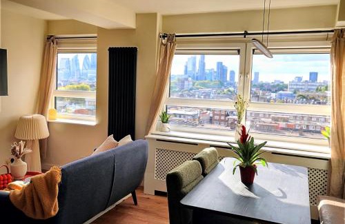 Bethnal Green Apartment | Designer Penthouse with City Views