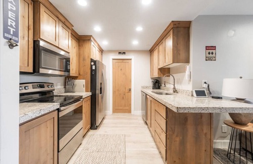 Brian Head Condo | Designer Ski-In/Ski-Out Condominium At Brian Heads Copper Chase