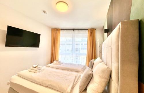 Liesing Apartment | Designer Wohnung mit Balkon