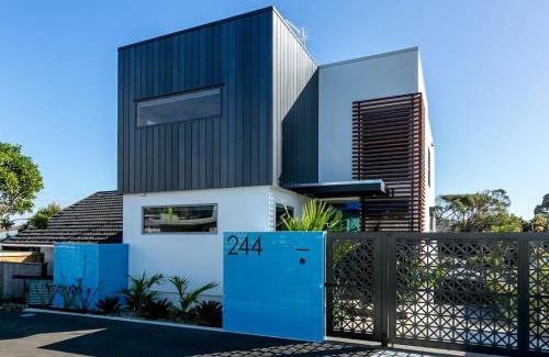 New Plymouth CBD Apartment | Desirable on Devon - award-winning luxury in CBD