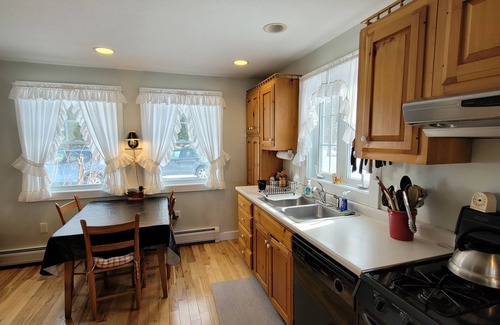 Moultonborough House | Desirable Senter Cove location