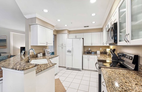 Bonita Springs Condo | Desired Pelican Landing First Floor Coach Home