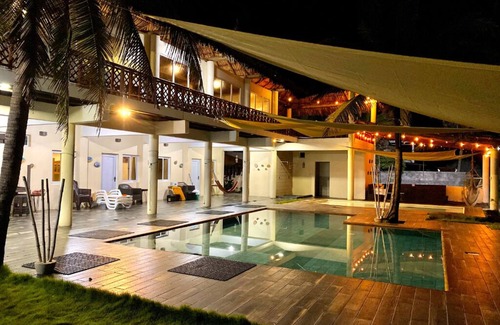 Monterrico Villa | ¡Despierta con el mar y una vista espectacular!