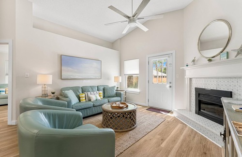 Seaspray House | Destin Beach House with Private Pool - Deeded Beach Access, Free Golf Daily