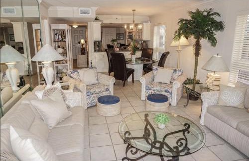 Bunkers Cove Apartment | Destin Towers 1E
