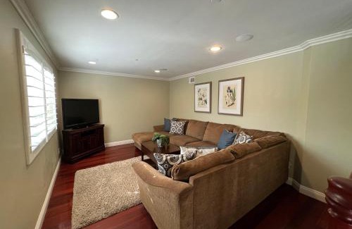 Southwest Anaheim House | Destination #16