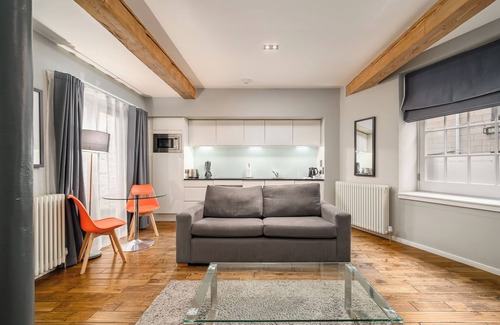West End Apartment | Destiny Scotland - The Malt House Apartments