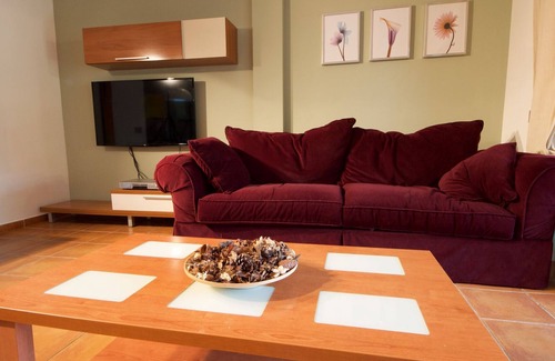 El Perello House | Detached holiday home with air conditioning near the beach