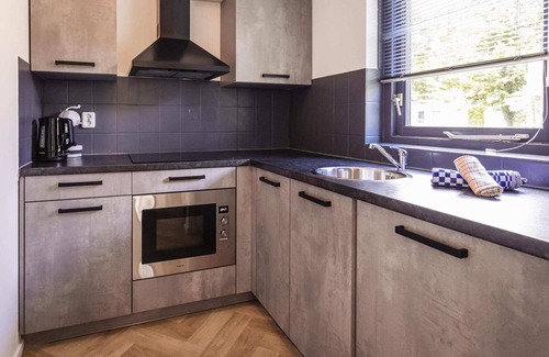 Ewijk House | Detached Holiday Home in Nijmegen with Sauna