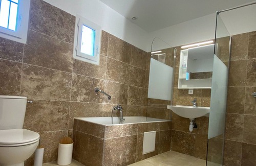 Ventiseri House | detached house, 5min from the beach, communal swimming pool, garden,
