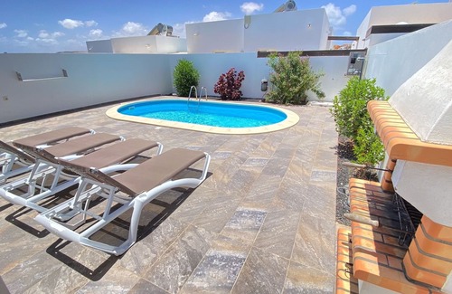 Bahia Calma House | Detached house with pool
