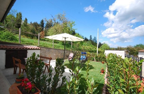 Monticiano House | Detached house with garden a few minutes from the abbey of San Galgano