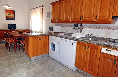 El Medano House | Detached house with large terrace on the beachfront Medano