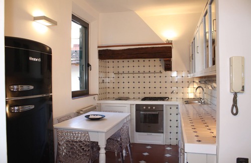 San Lorenzo Apartment | Detached house with terrace in the heart of Florence