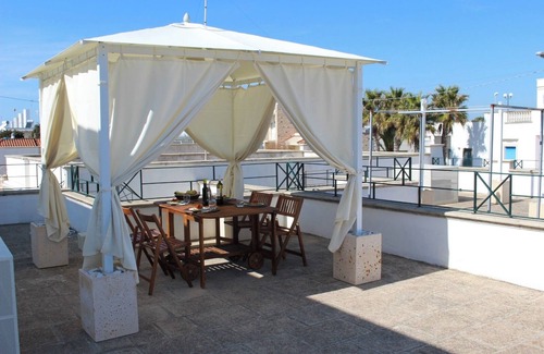 Racale Villa | Detached villa 30 mt from the sea
