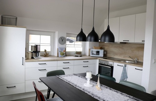 Neßmersiel House | Detached modern vacation home with large garden near the dyke!