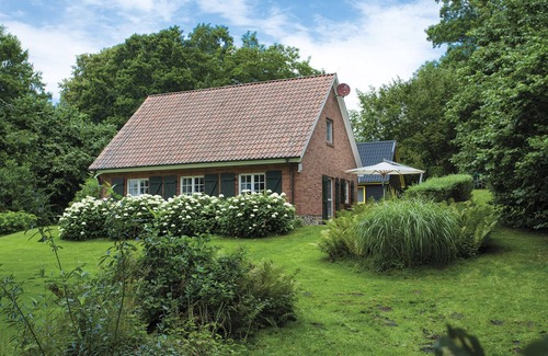 Neu Poserin House | Detached vacation home Grüning directly on the Poseriner See for sole use