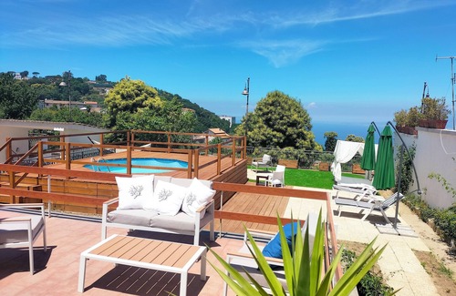 Sant'Agata sui Due Golfi Villa | Detached Villa Overview, terraces and garden