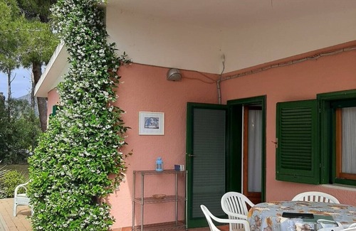 Portoferraio Villa | Detached villa surrounded by greenery and within walking distance from the sea