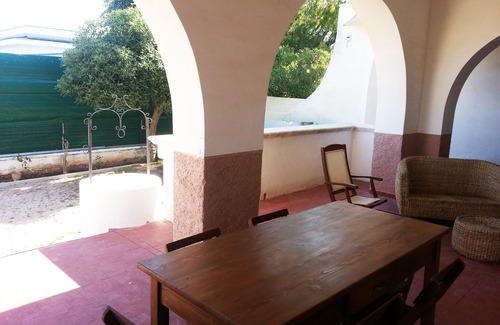 Campomarino di Maruggio Villa | Detached villa with two large verandas, sleeps 8+1, about 400 m from the sea.