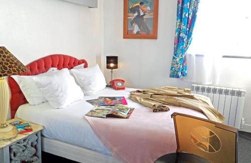 Etretat Hotel | Detective Hotel