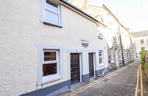 Barmouth House | Deu-Ddrws