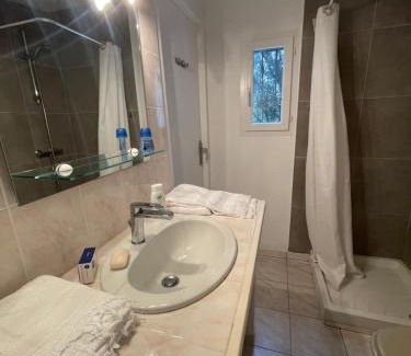 Saint-Florent Villa | Deux mini villas distancees 10 metres pour 6 personnes