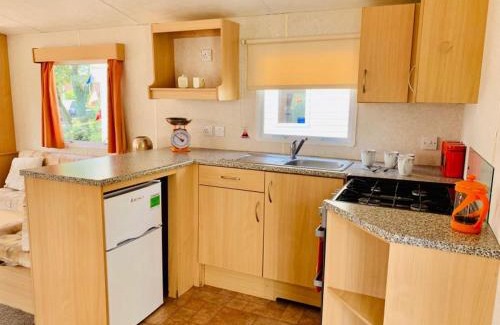 Barnstaple House | Devon Barnstaple Self Catering Tarka Holiday Park Free Wi-Fi Spacious Static Caravan sleeps 4 Pets allowed location Devon EX31 4AU Just 6 miles from Saunton Sands Please note no sign written vehicles are allowed to park on the holiday park overnight