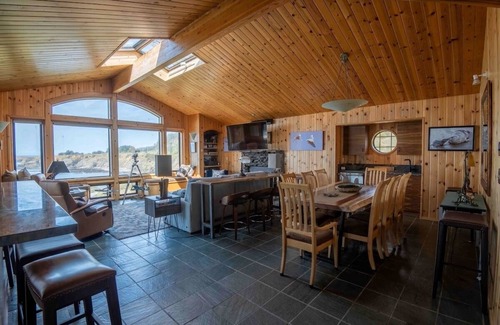 Gualala House | Dew Point Retreat, by Vinifera Homes