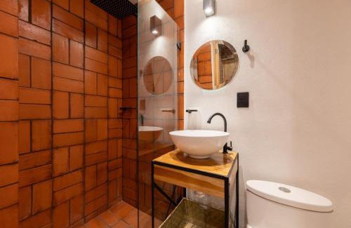 Historic Center Apartment | DH1 VIP ROOM in Downtown, Best Location, Private WC