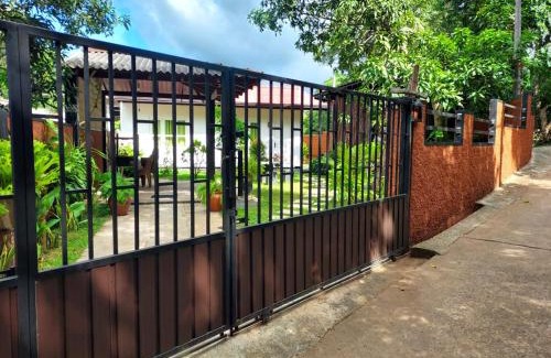Devinuwara Hotel | Dhanashi Villa Talalla