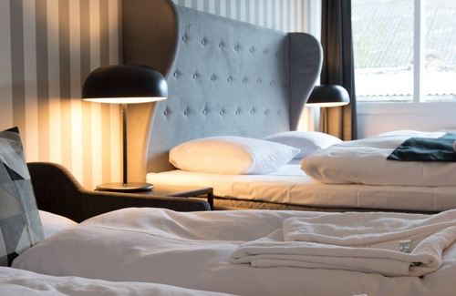 Give Hotel | Diagonalkroen