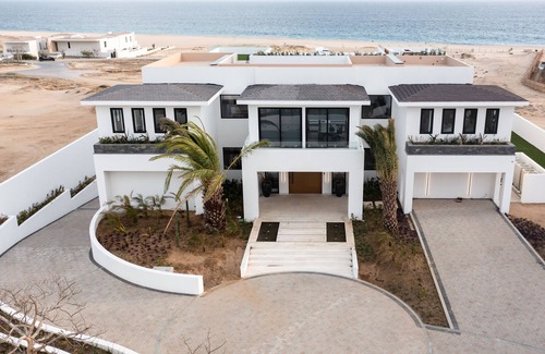 Los Cabos House | Diamante Stunner-Brand New Modern Beach House in Cabo San Lucas