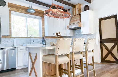 Liberty Hill House | Diamond in the Rough. Barn built in a modern twist