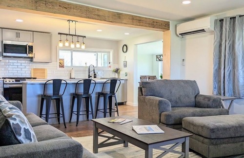 Hector House | Diamond in the Vines, the heart of FLX wine county