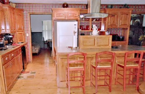 Mc Caskill House | Diamond K Lodge Modern Farmhouse near Murfreesboro/Crater of Diamonds State Park