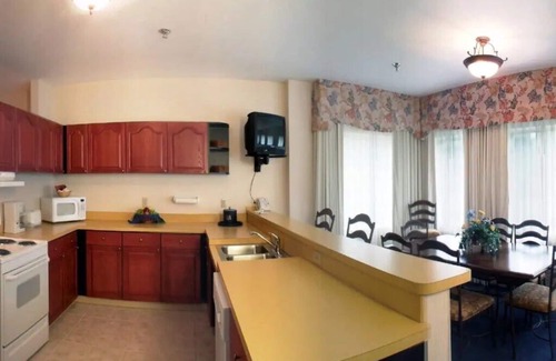 Mishawaka Villa | Diamond Resorts Varsity Clubs of America - South Bend - 1 Bedroom