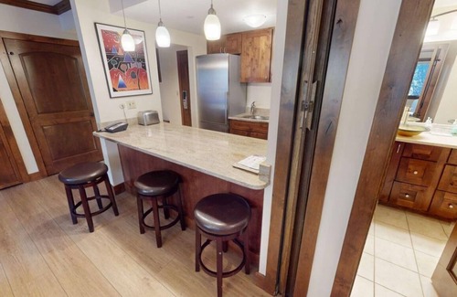 Vail Apartment | Diamond Studio @ Manor Vail - Includes Breakfast!