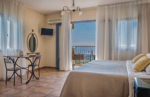 Leivathos Hotel | Dianas Studios