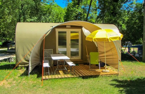Souillac House | Die kleine Burg 6 Personen