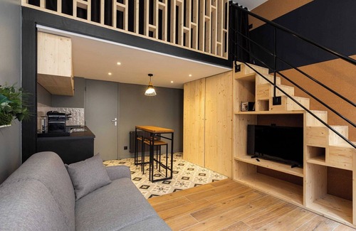 1st Arrondissement Apartment | DIFY Bicyclette - Hotel de Ville