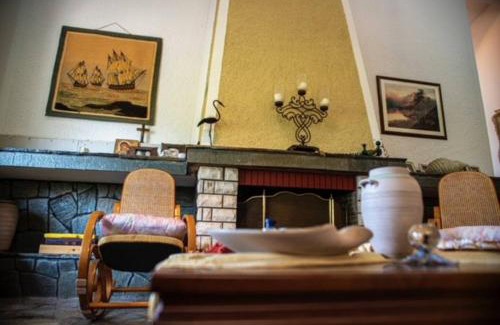 Alexandroupoli House | dikella