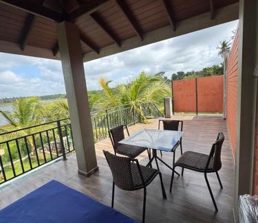 Pannala Villa | Dikkale Lakefront Villa