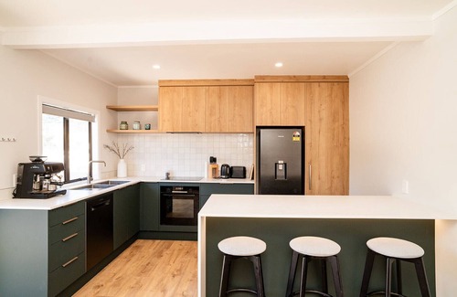 Waihi Beach House | Dillon Darling - fun family holiday home, close to village and beach, sleeps 11!