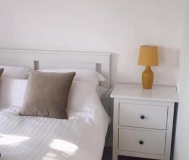 Carnon Downs Apartment | Dingley Dell - Superb location for Truro in private accommodation