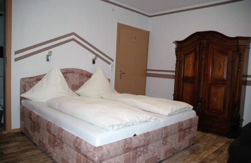 Dinkelsbuehl Hotel | Dinkelsbühler Hof